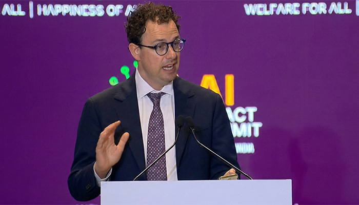 Dario Amodei, CEO da Anthropic, criou a empresa depois de sair da OpenAI por preocupações com a segurança do GPT-2 - Foto: reprodução